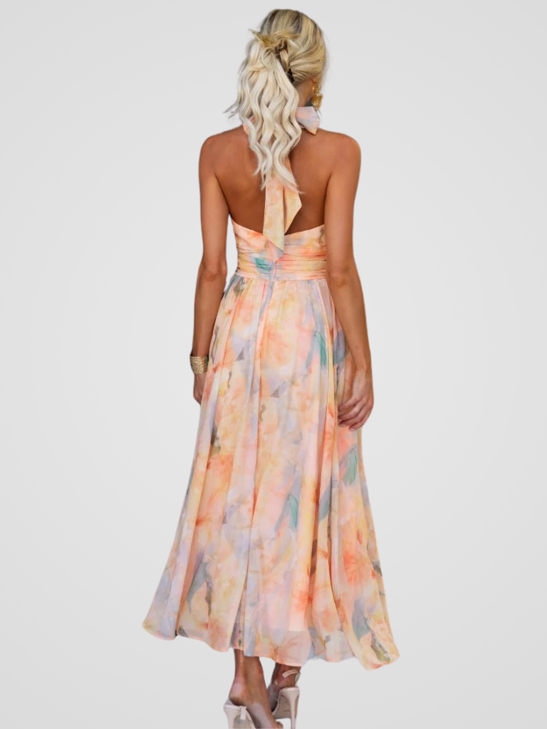 Lesly – Elegantes Neckholder-Kleid | Stilvoller Look, bleibender Eindruck