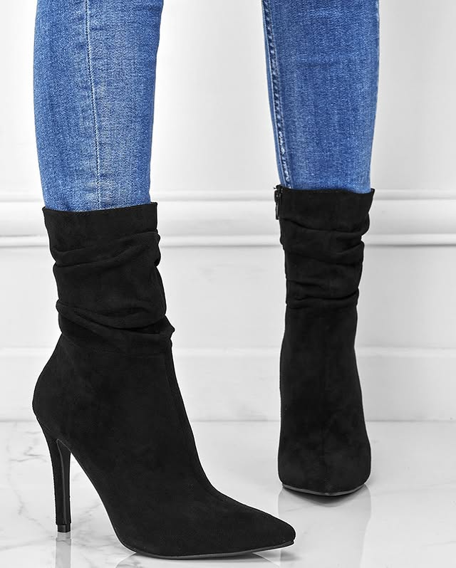 Stiefeletten mit spitzem Absatz | Schicke und zeitlose Eleganz