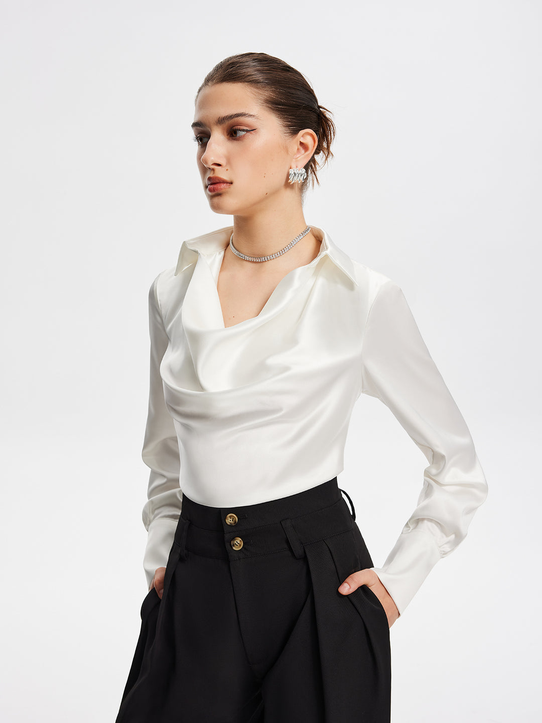 Liza Bluse | Zeitloser & Müheloser Stil