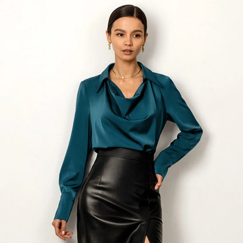 Liza Bluse | Zeitloser & Müheloser Stil