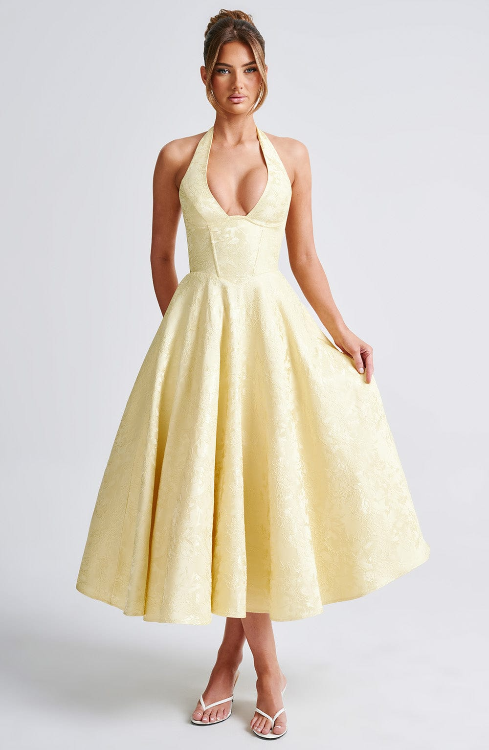 Tifanny - Schickes Träger-Midikleid | Körperbetonte Passform