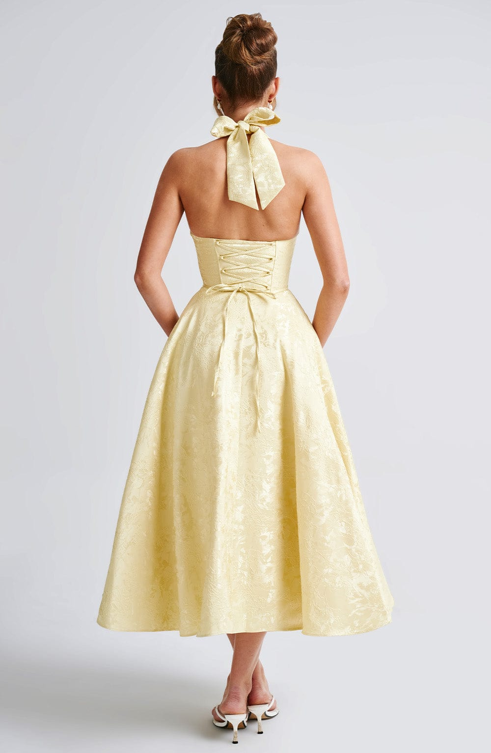 Tifanny - Schickes Träger-Midikleid | Körperbetonte Passform