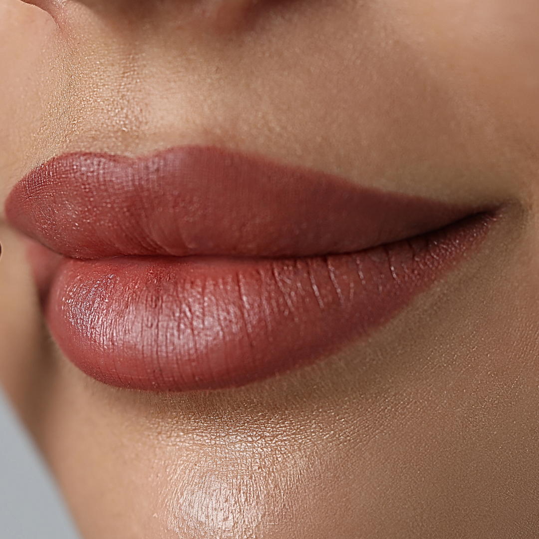 Peel-Off-Lippenstift-Tattoo | Sofort Vollere Lippen, Keine Nadeln Erforderlich - 1 + 1 Gratis!