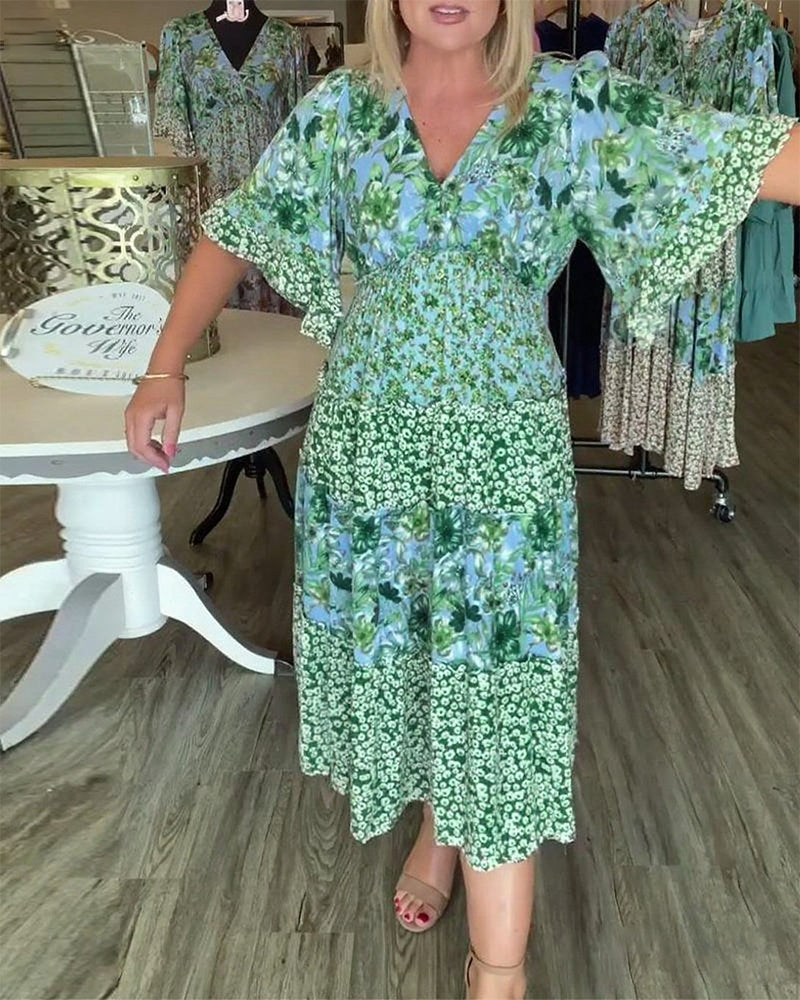 Norine – V-Ausschnitt-Blumenkleid | Mühelos feminin, ganz du selbst
