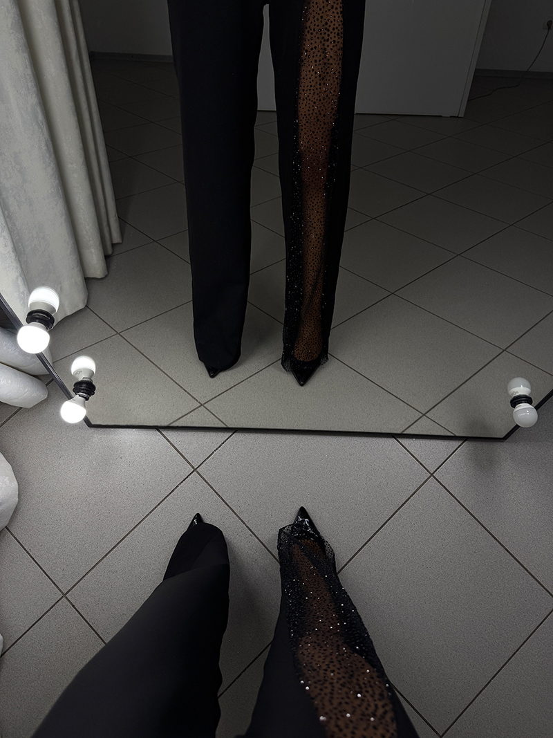 Amilia Glam Mesh-Overall | Schick, schlank und glamourös