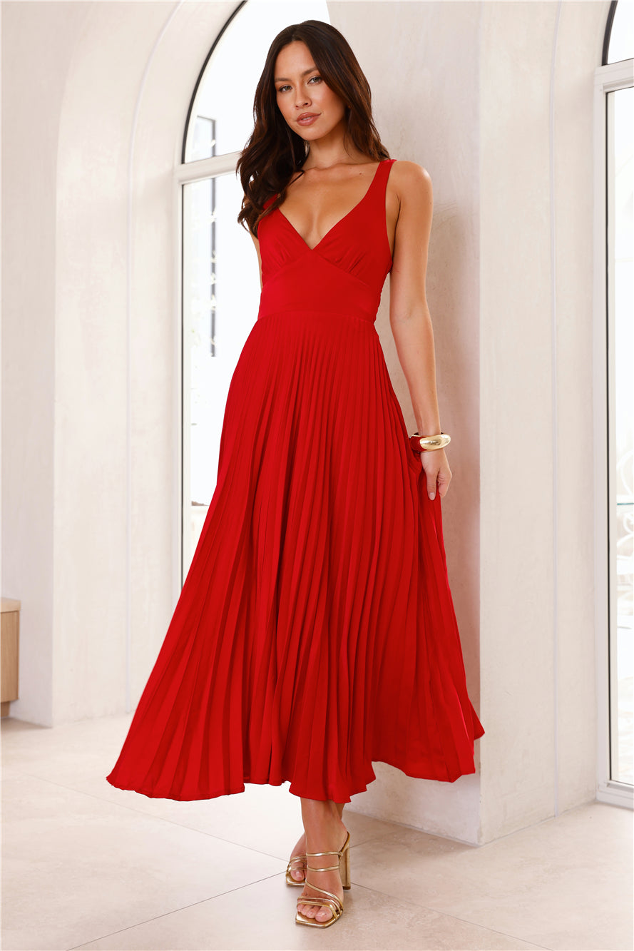Molly - Fließendes Plissiertes Maxikleid | Zeitlose Eleganz bei jedem Schritt