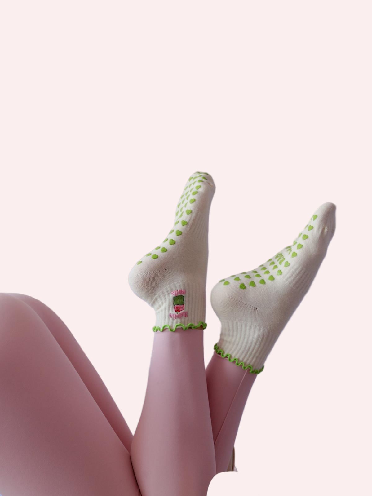 Pilates Grip Socken | Kein Verrutschen, nur Selbstvertrauen - 1 + 1 Gratis!