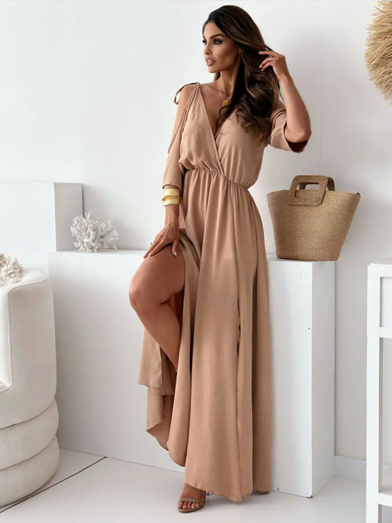 Querina – Kleid mit V-Ausschnitt und Seitenschlitz | Elegant, Verführerisch, Stilvoll