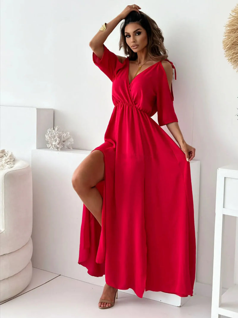 Querina – Kleid mit V-Ausschnitt und Seitenschlitz | Elegant, Verführerisch, Stilvoll