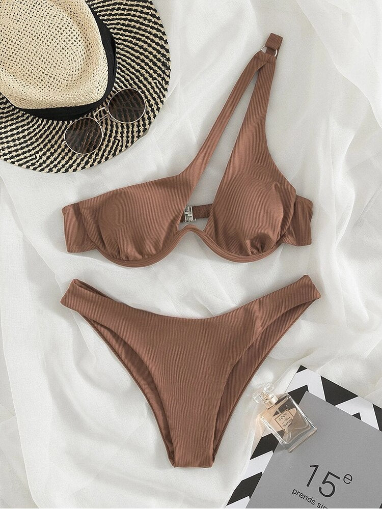 Gigi Cut-out Bikini 🖤