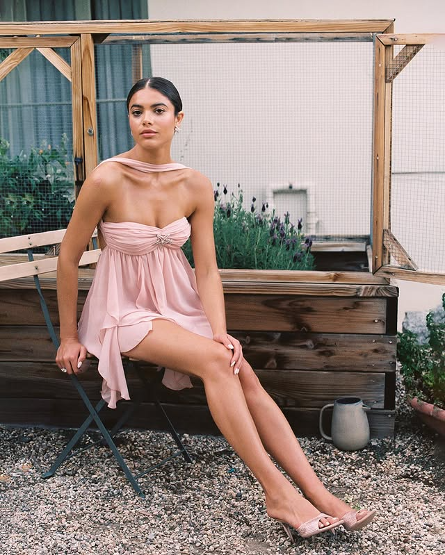 Elina - Chiffon-Minikleid | Luftige Eleganz mit Rüschen