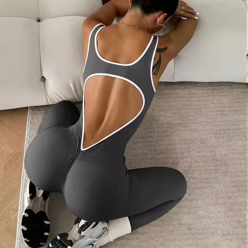 Juliette – Gerippter Jumpsuit | Betonen Sie Ihre Figur und werten Sie Ihren Look auf