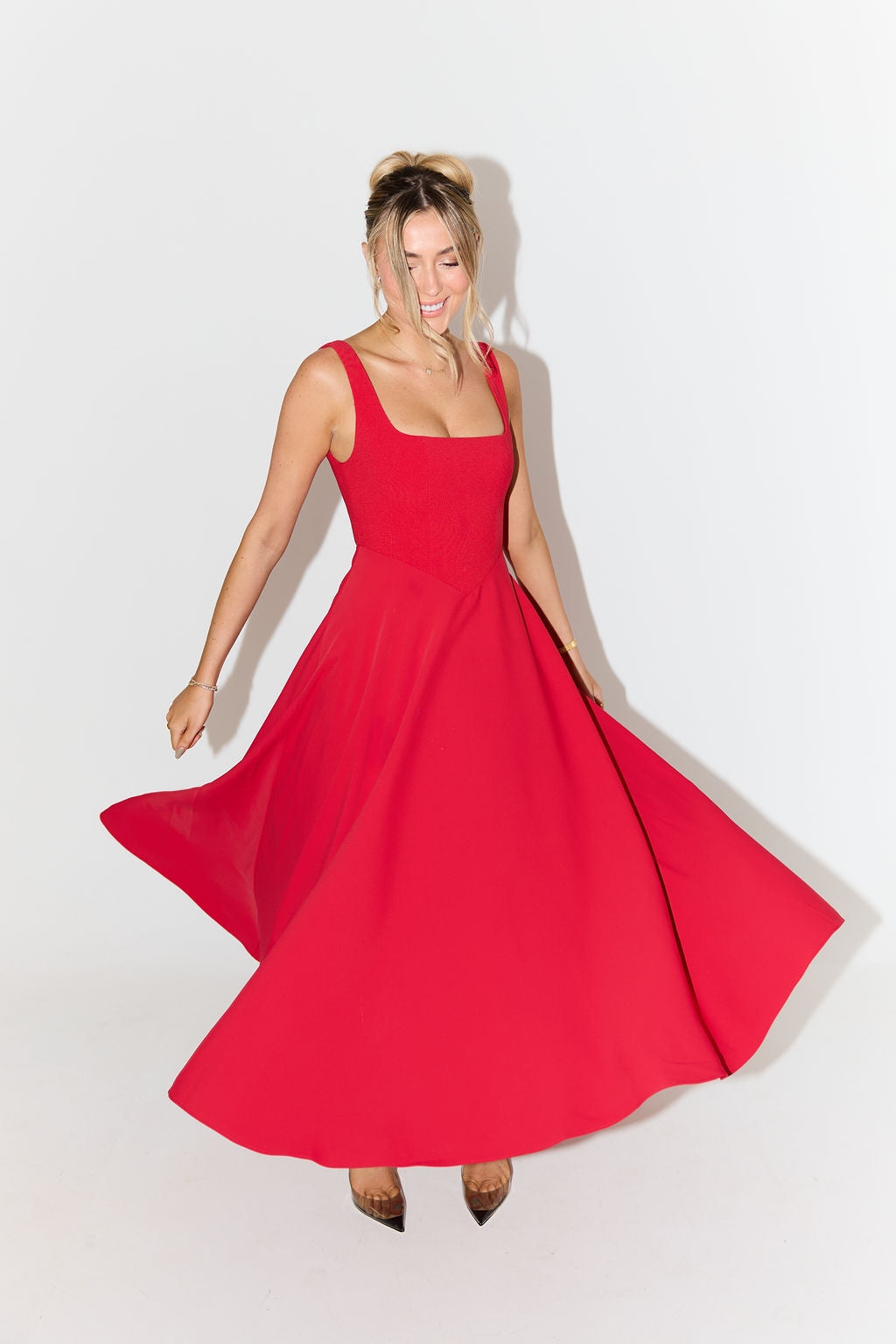 Ylva – Elegantes Midikleid | Anmutig, Schick, Zeitlos